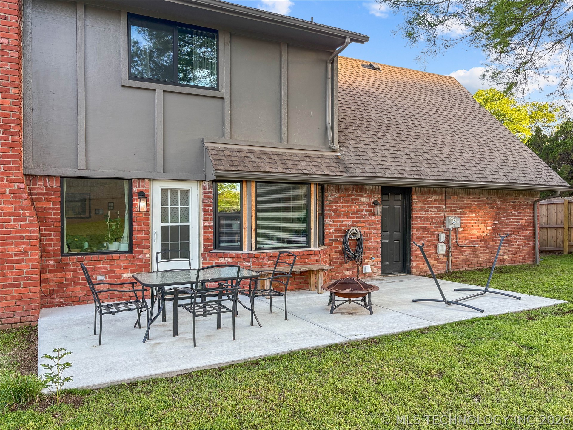 6953 E 61st Place Tulsa OK 74133