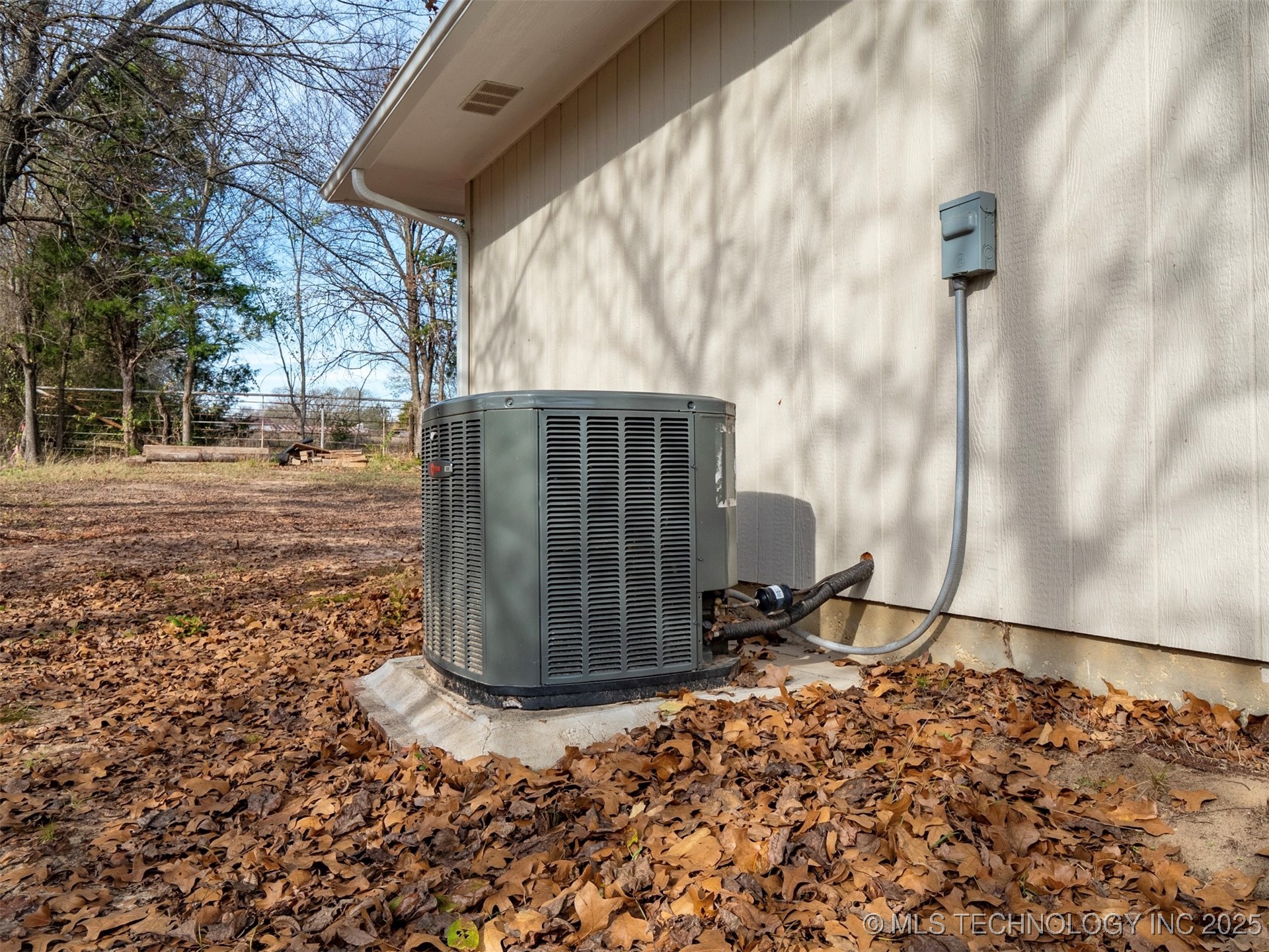 14713 Linn Richardson Road Oakland OK 73446