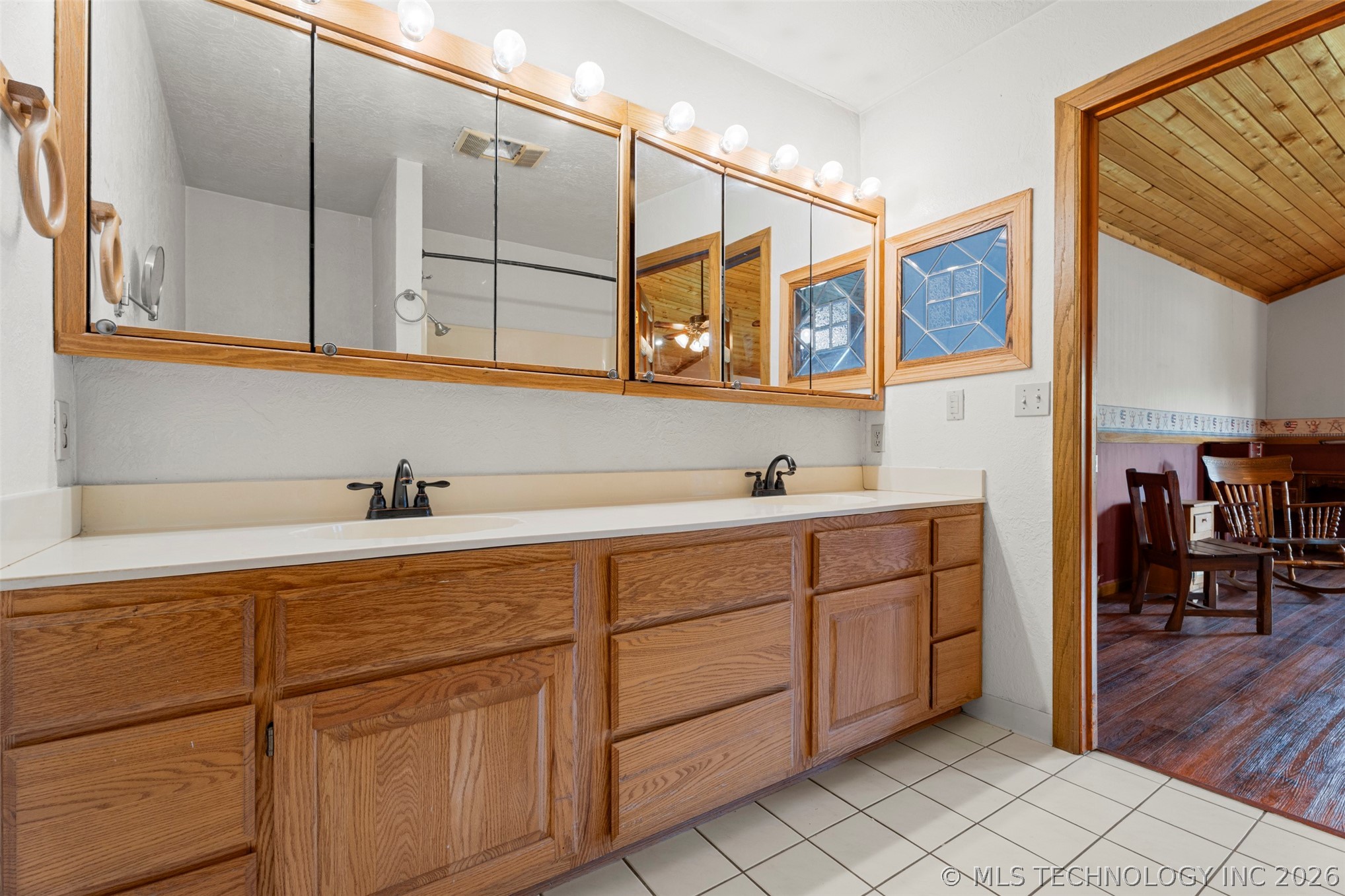 61611 E 340 Lane Grove OK 74344