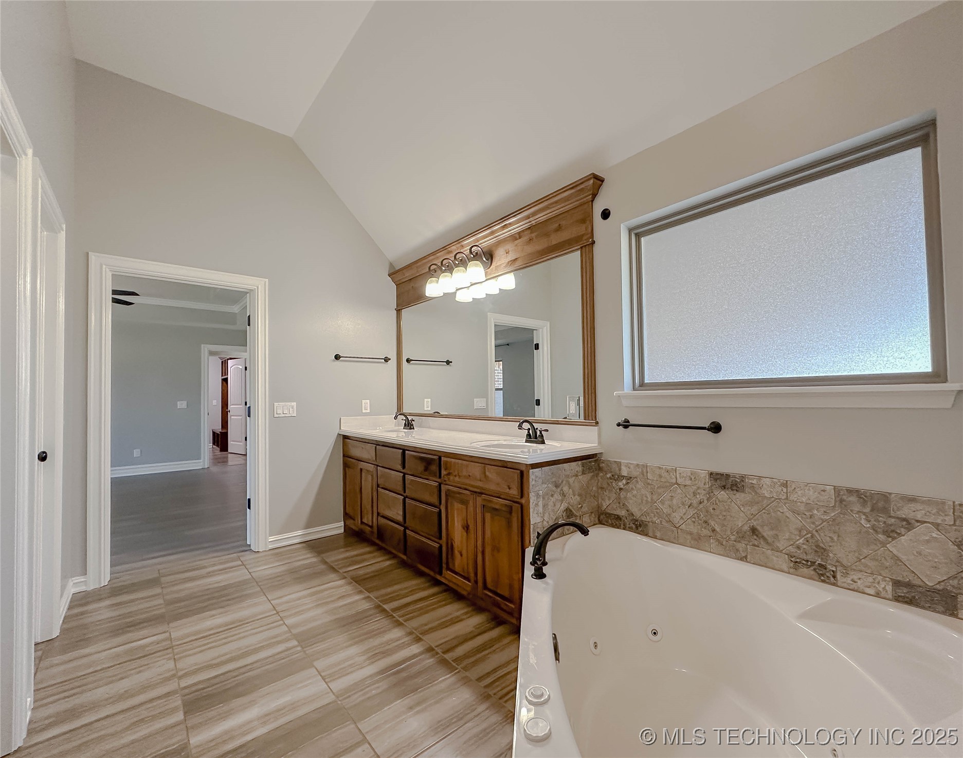 6133 E Engelmann Street Claremore OK 74019