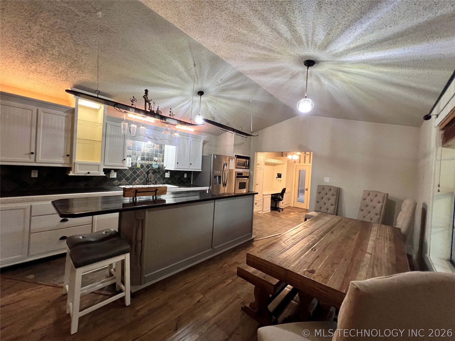 11782 Oak Ridge Street Kingston OK 73439