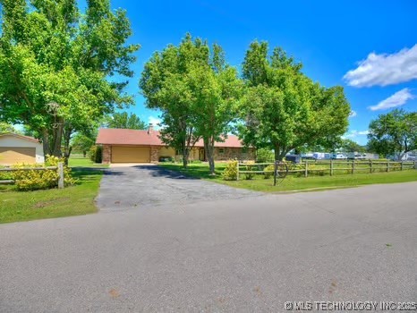 419907 E 1153 Road Eufaula OK 74426