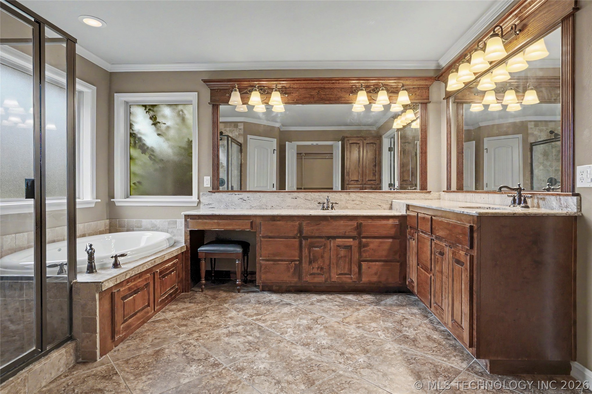 3108 S Gardenia Court Broken Arrow OK 74012