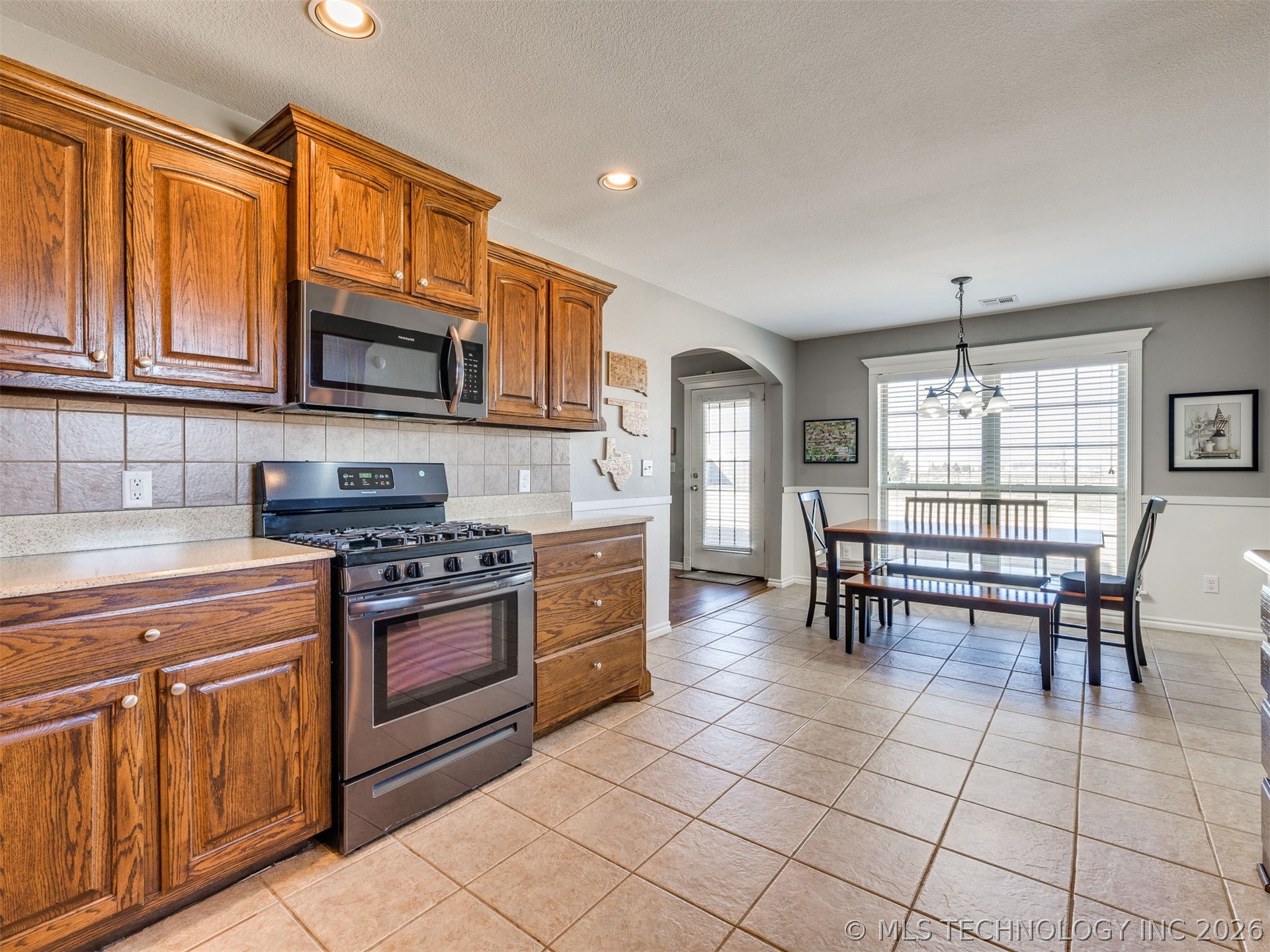 5295 E 144th Street Collinsville OK 74021
