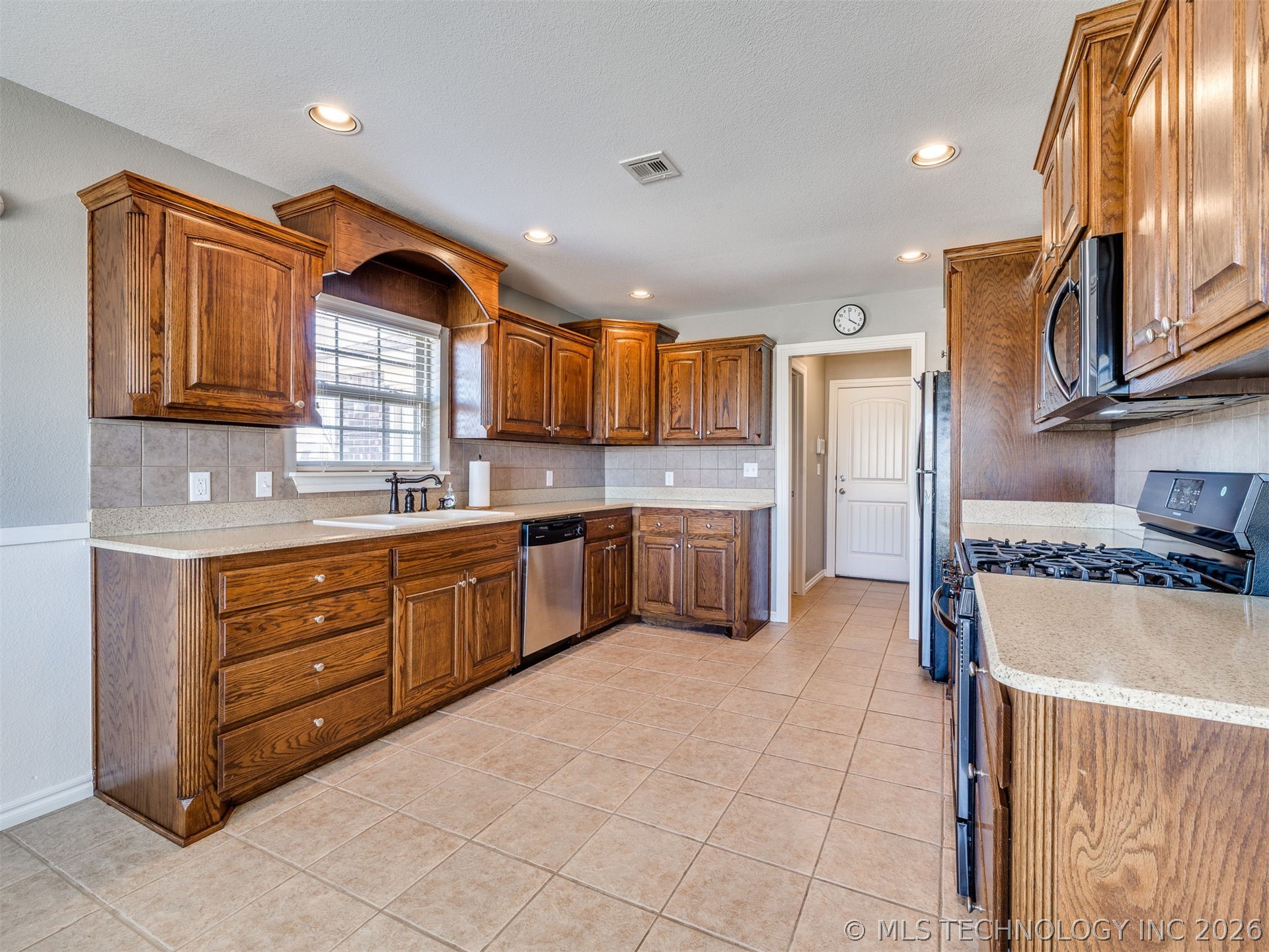 5295 E 144th Street Collinsville OK 74021