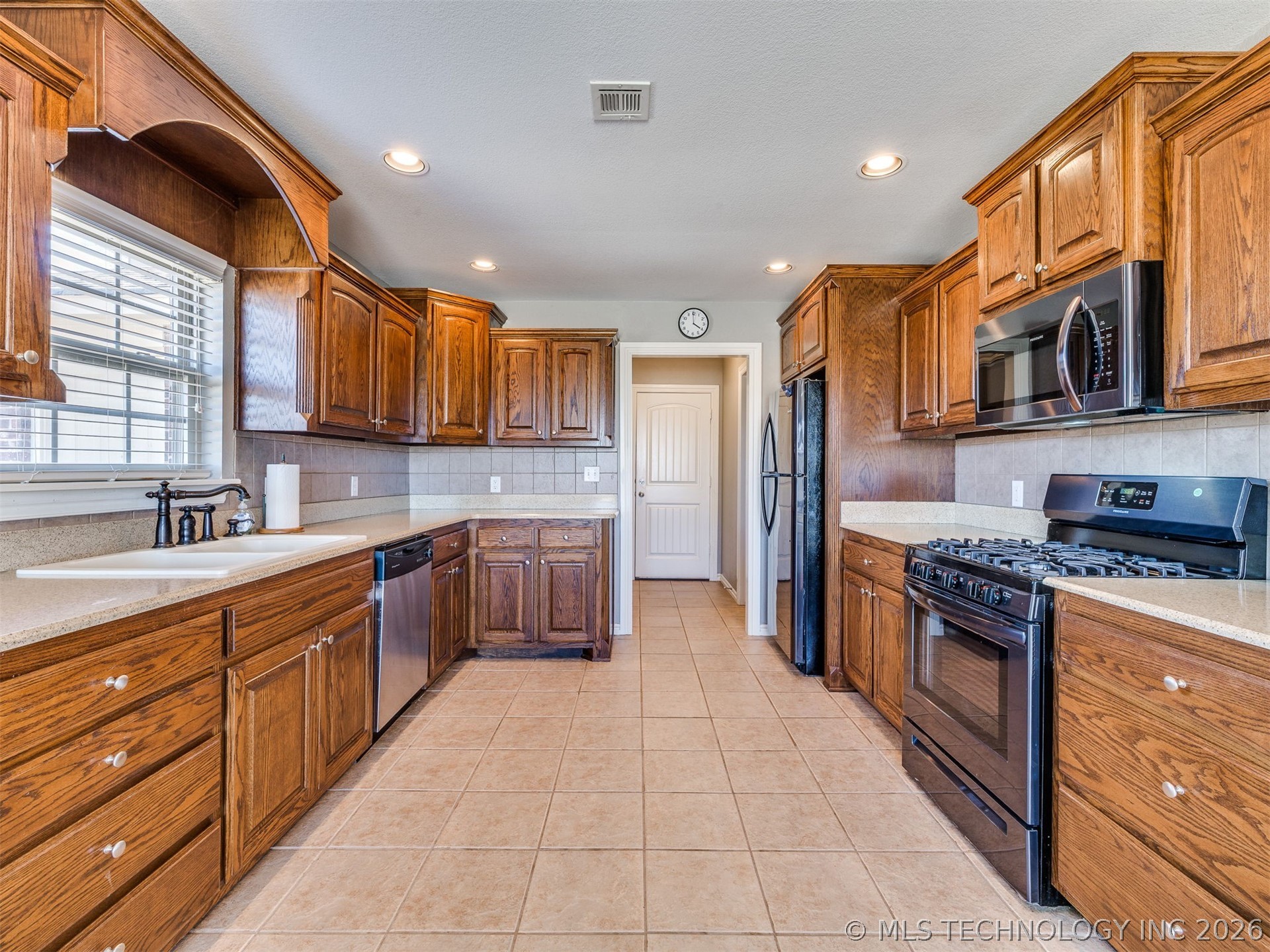 5295 E 144th Street Collinsville OK 74021