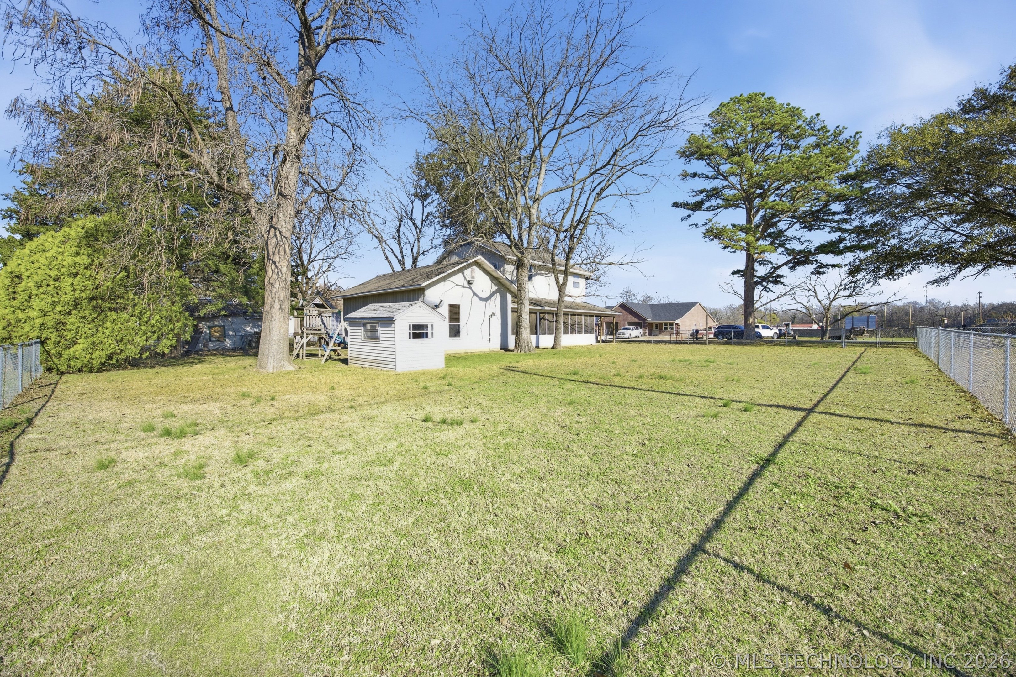 506 S Delaware Avenue Okmulgee OK 74447