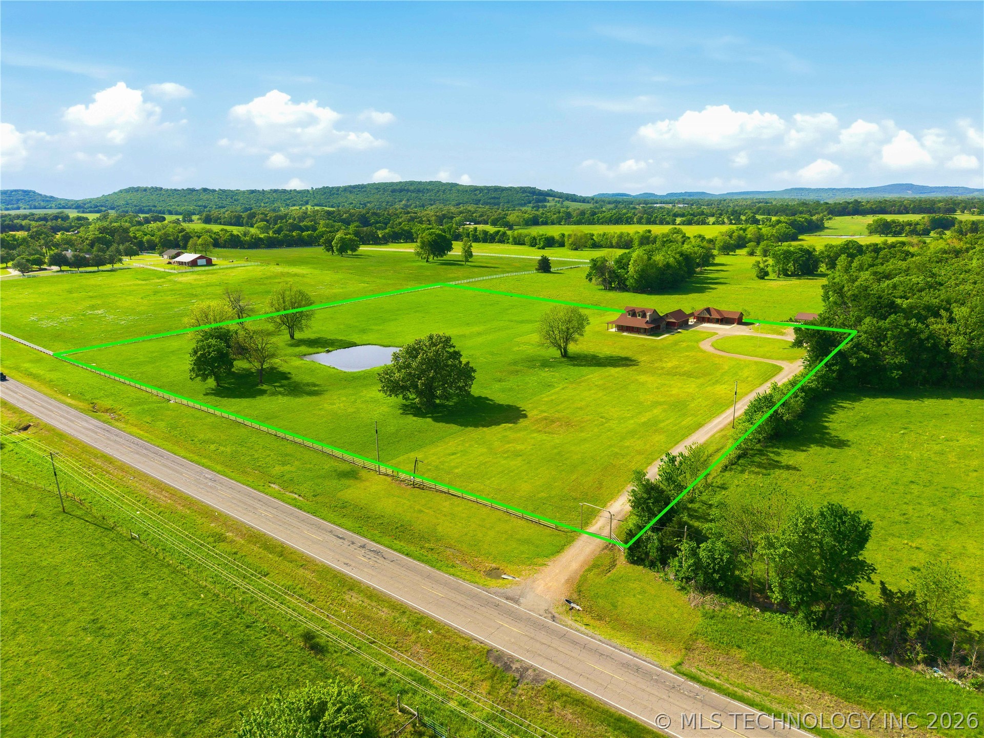 467281 Highway 100 Stilwell OK 74960