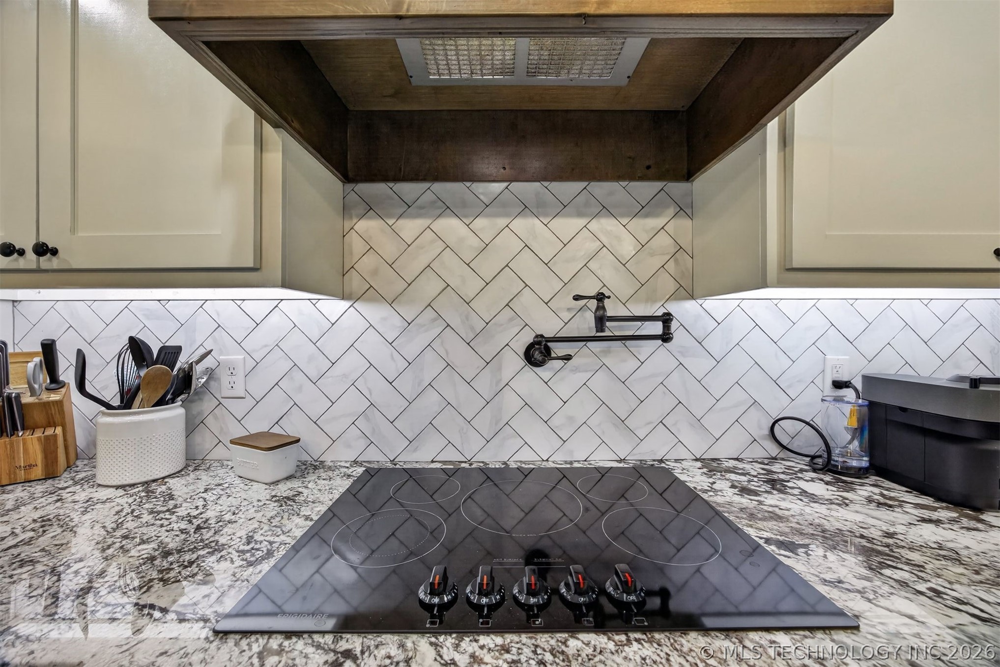 23205 S 4120 Road Claremore OK 74019