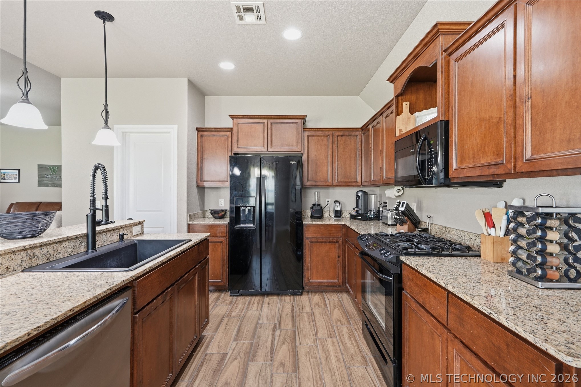 13404 S 20th Court Bixby OK 74008