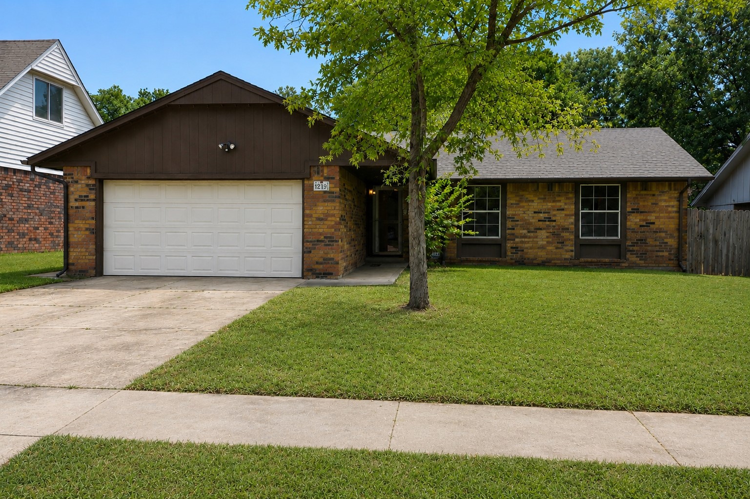 219 S 182nd Avenue Tulsa OK 74108