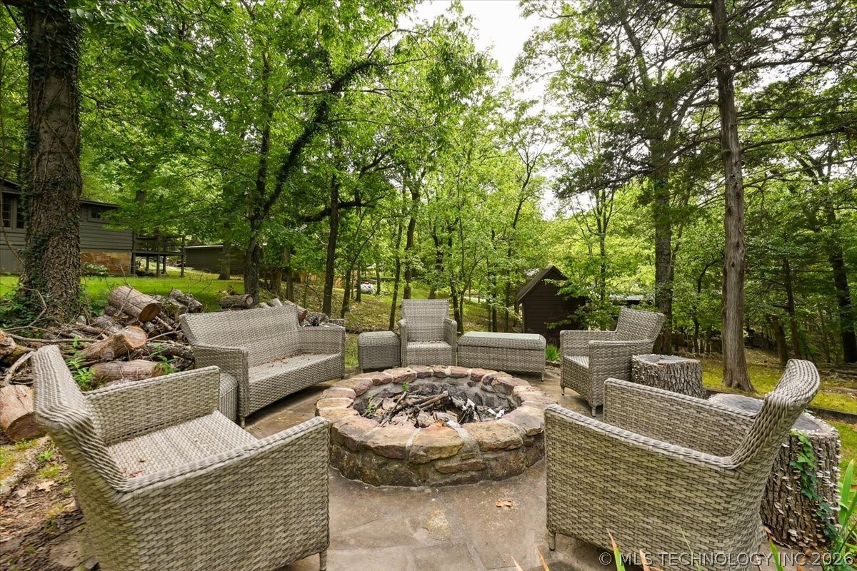 58 Oak Street Locust Grove OK 74352