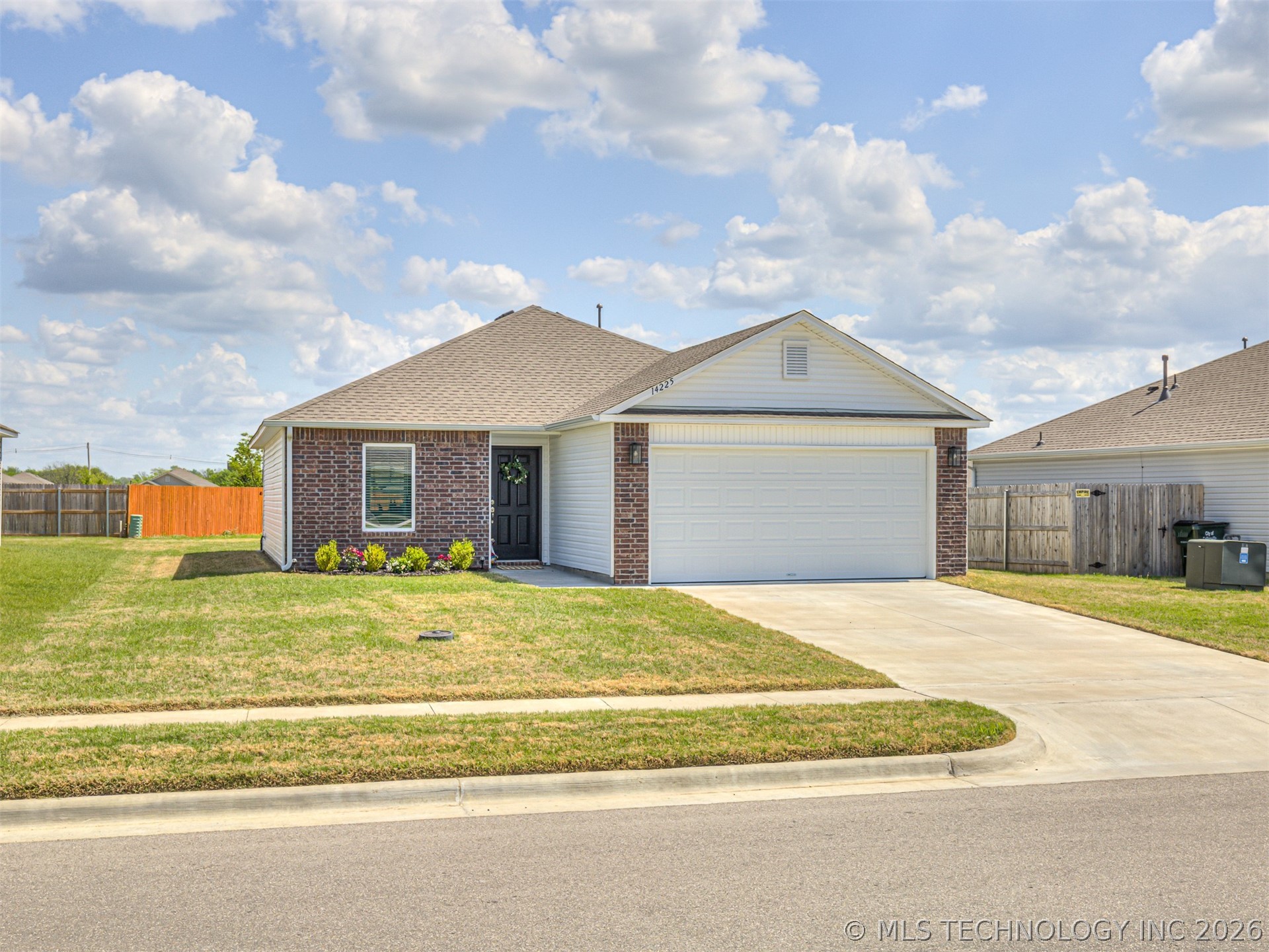 14225 N 75 Eastavenue Collinsville OK 74021