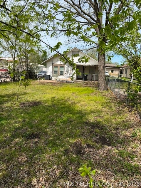 721 N Hinckley Holdenville OK 74848