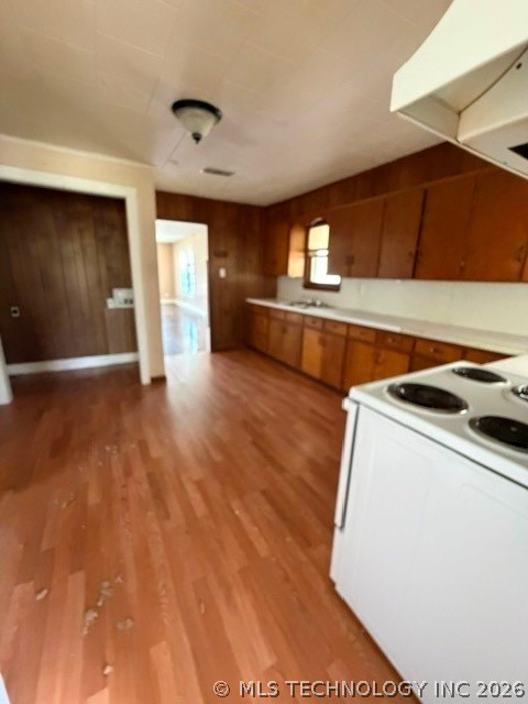 721 N Hinckley Holdenville OK 74848