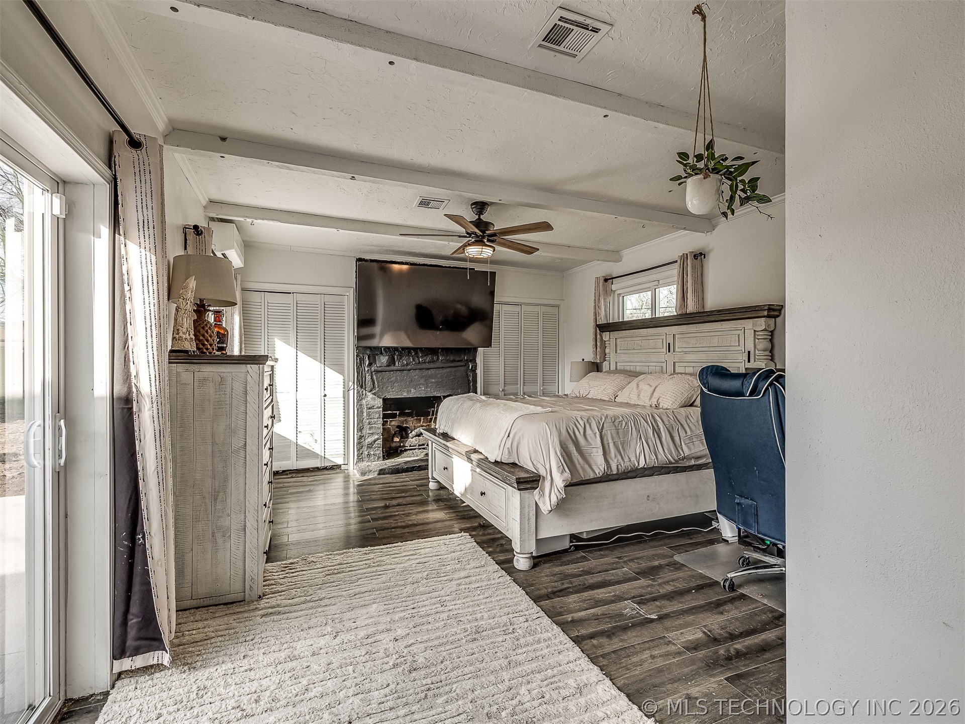 1407 E 52nd Place Tulsa OK 74105