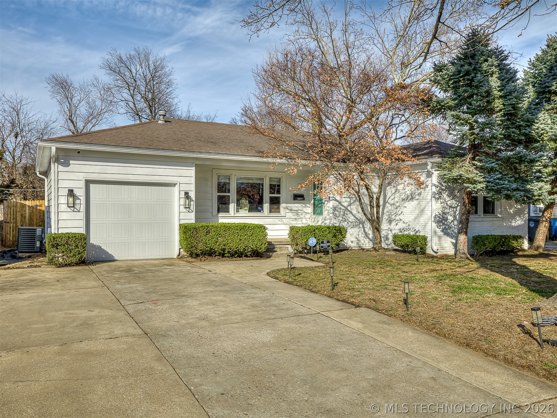 1407 E 52nd Place Tulsa OK 74105