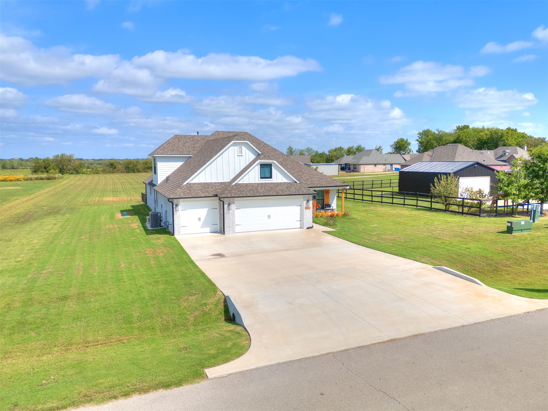 32253 E 67th Place S Broken Arrow OK 74014