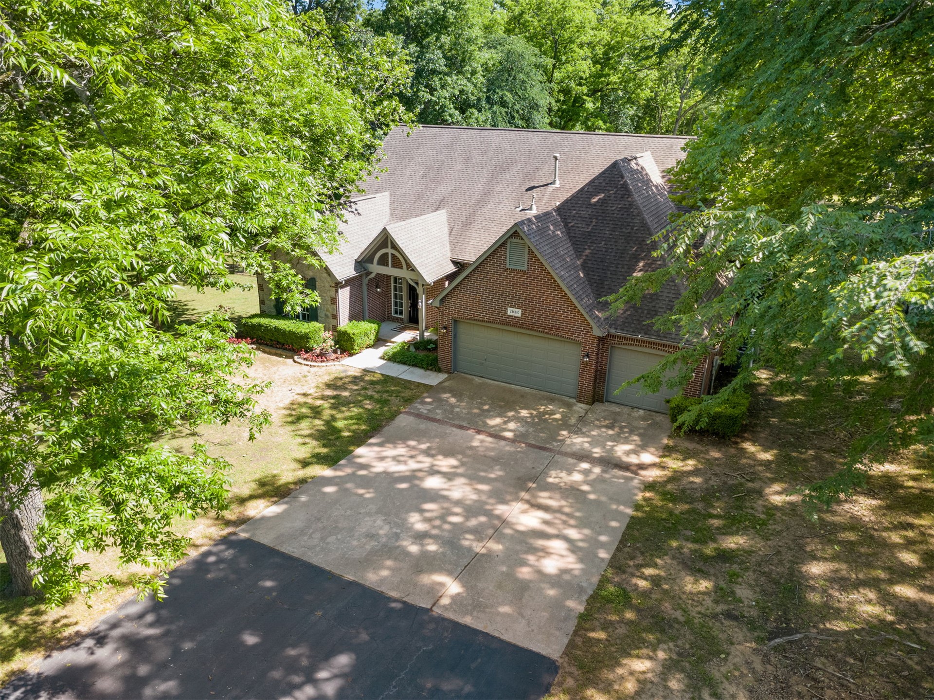 28310 E 6th Place Catoosa OK 74015