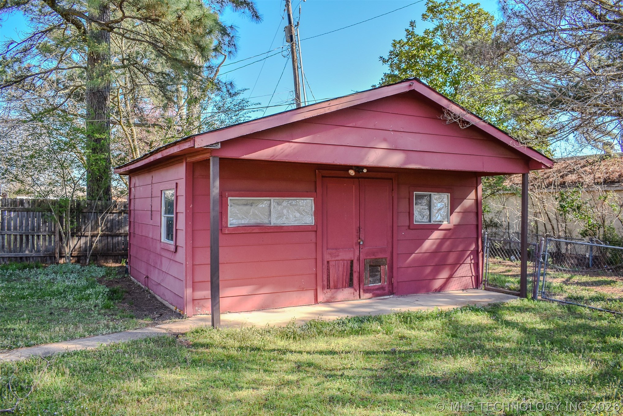 702 N 6th Street Hugo OK 74743
