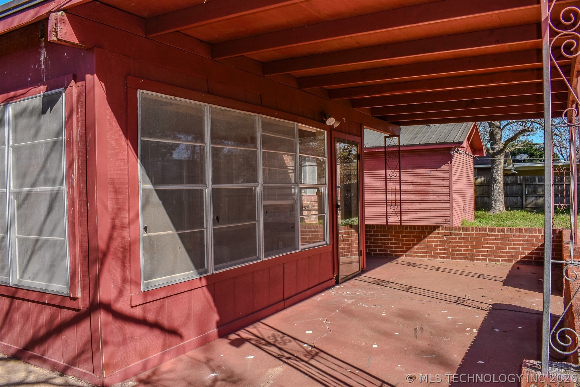 702 N 6th Street Hugo OK 74743