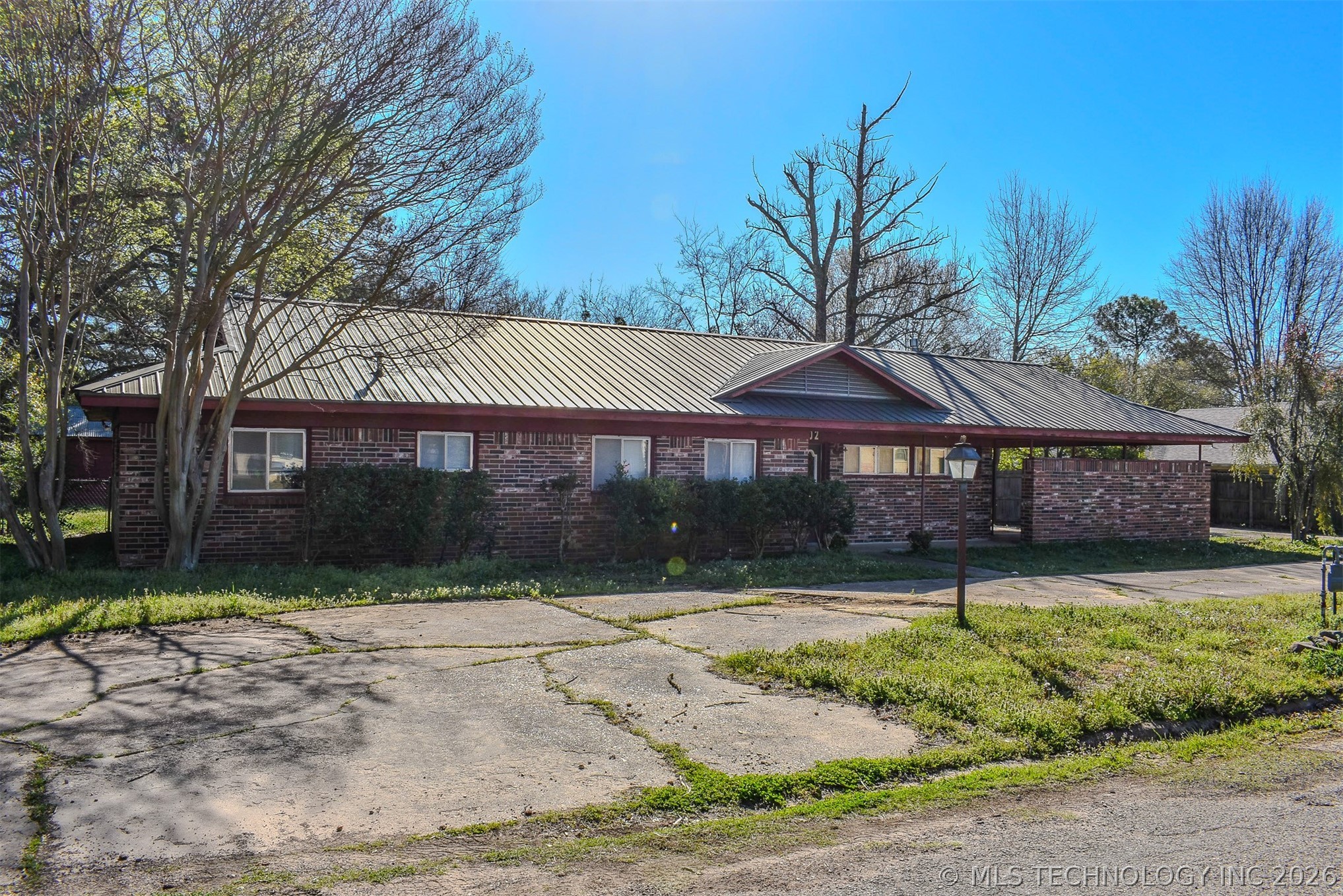 702 N 6th Street Hugo OK 74743