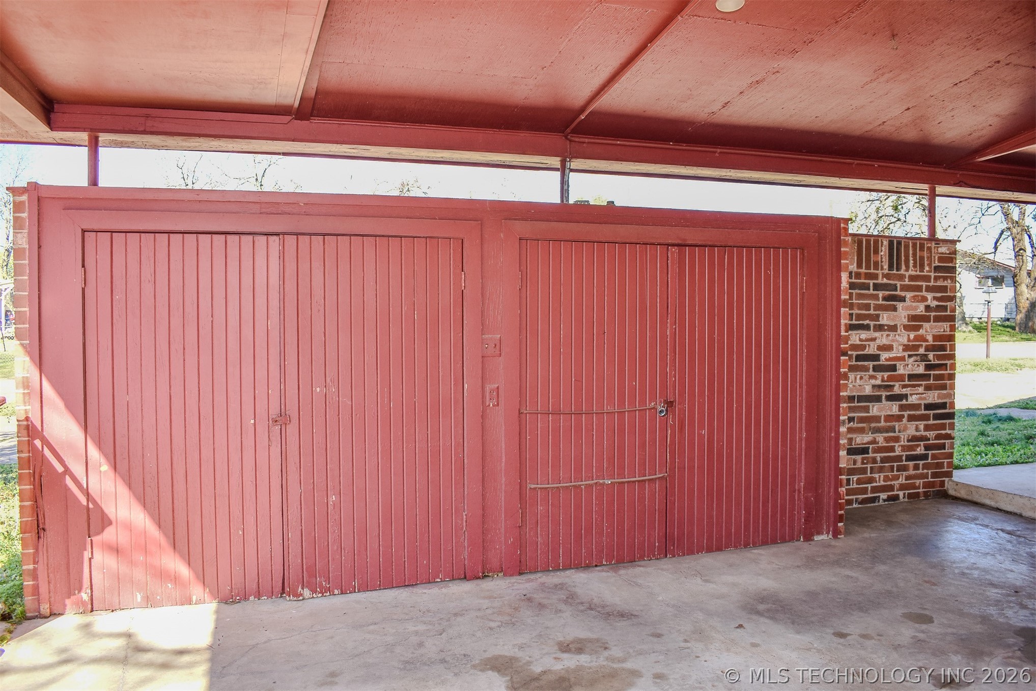 702 N 6th Street Hugo OK 74743