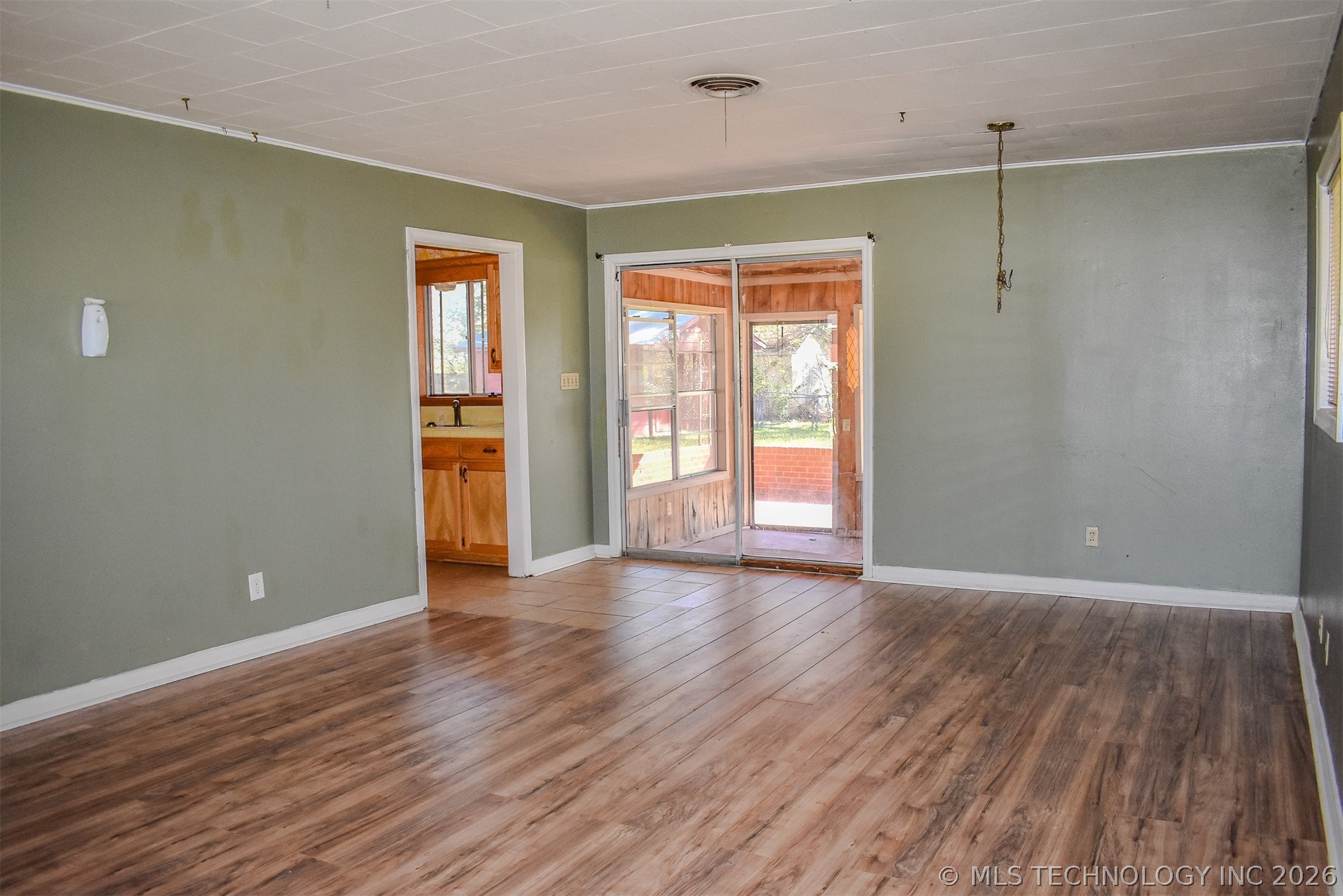 702 N 6th Street Hugo OK 74743