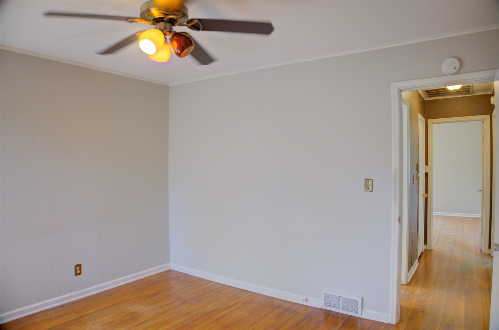 4221 E 25th Place E Tulsa OK 74114