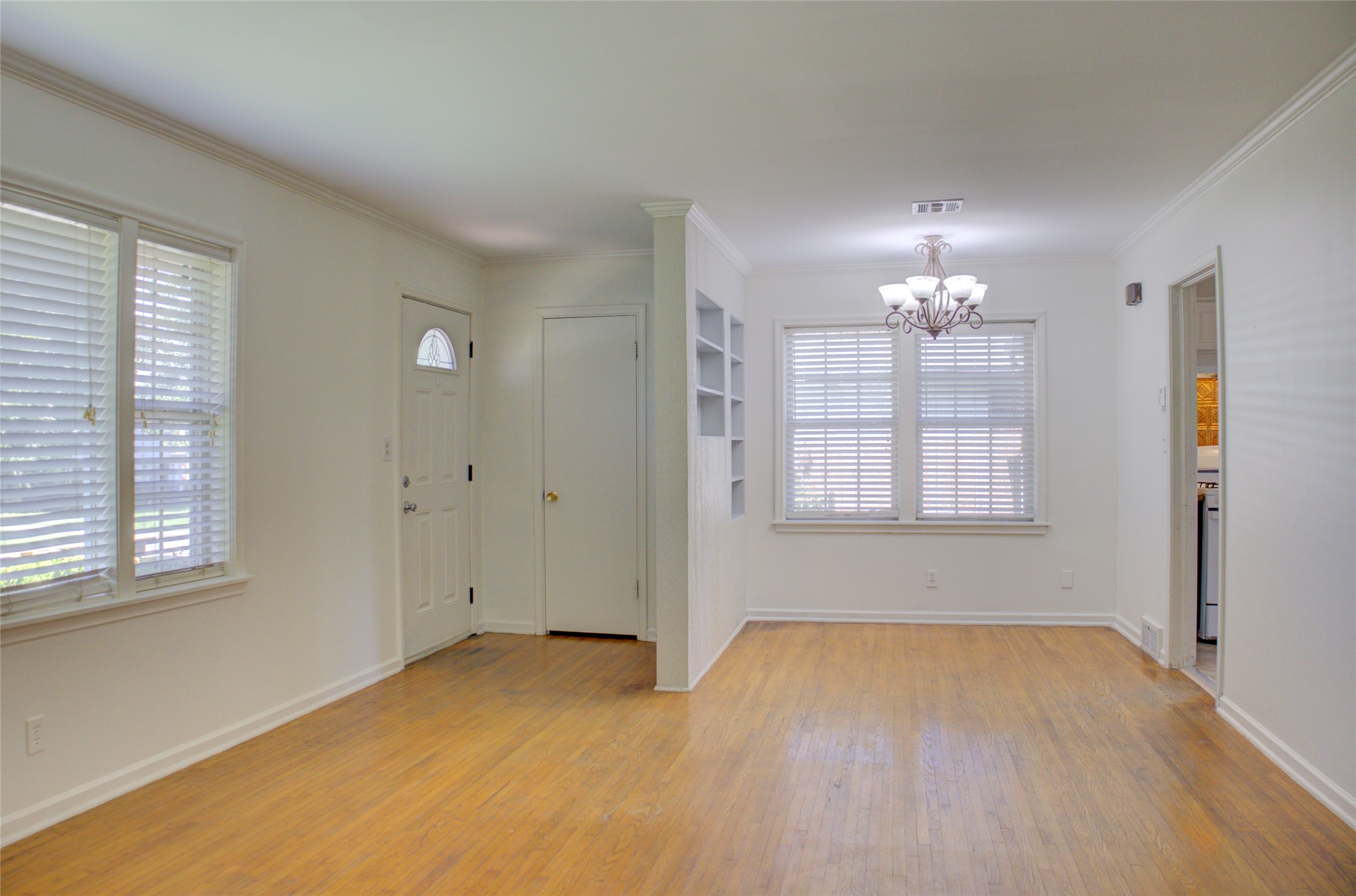 4221 E 25th Place E Tulsa OK 74114