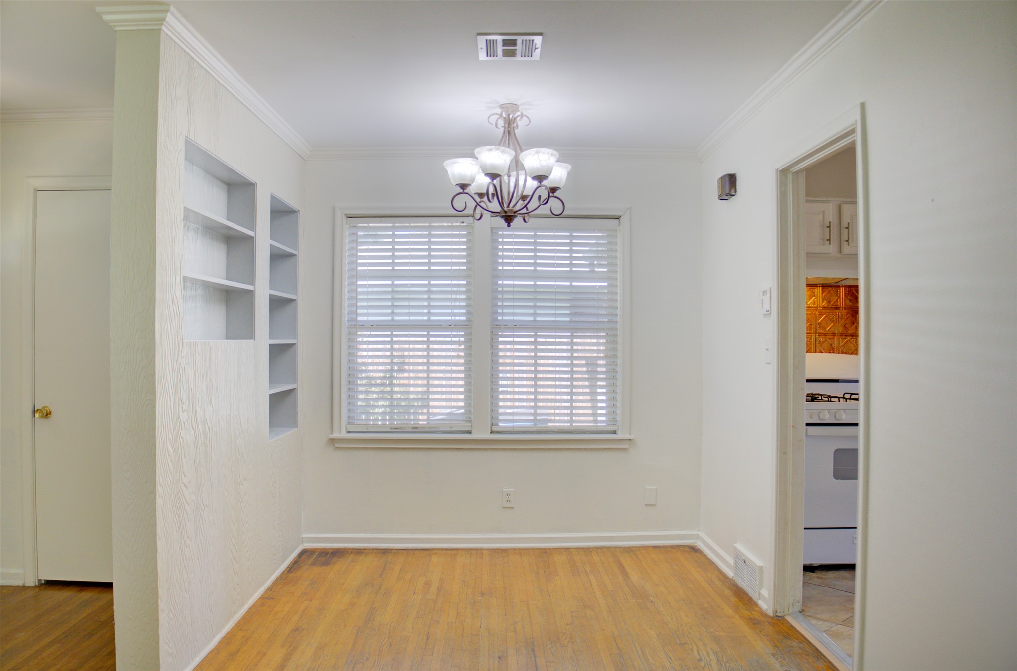 4221 E 25th Place E Tulsa OK 74114