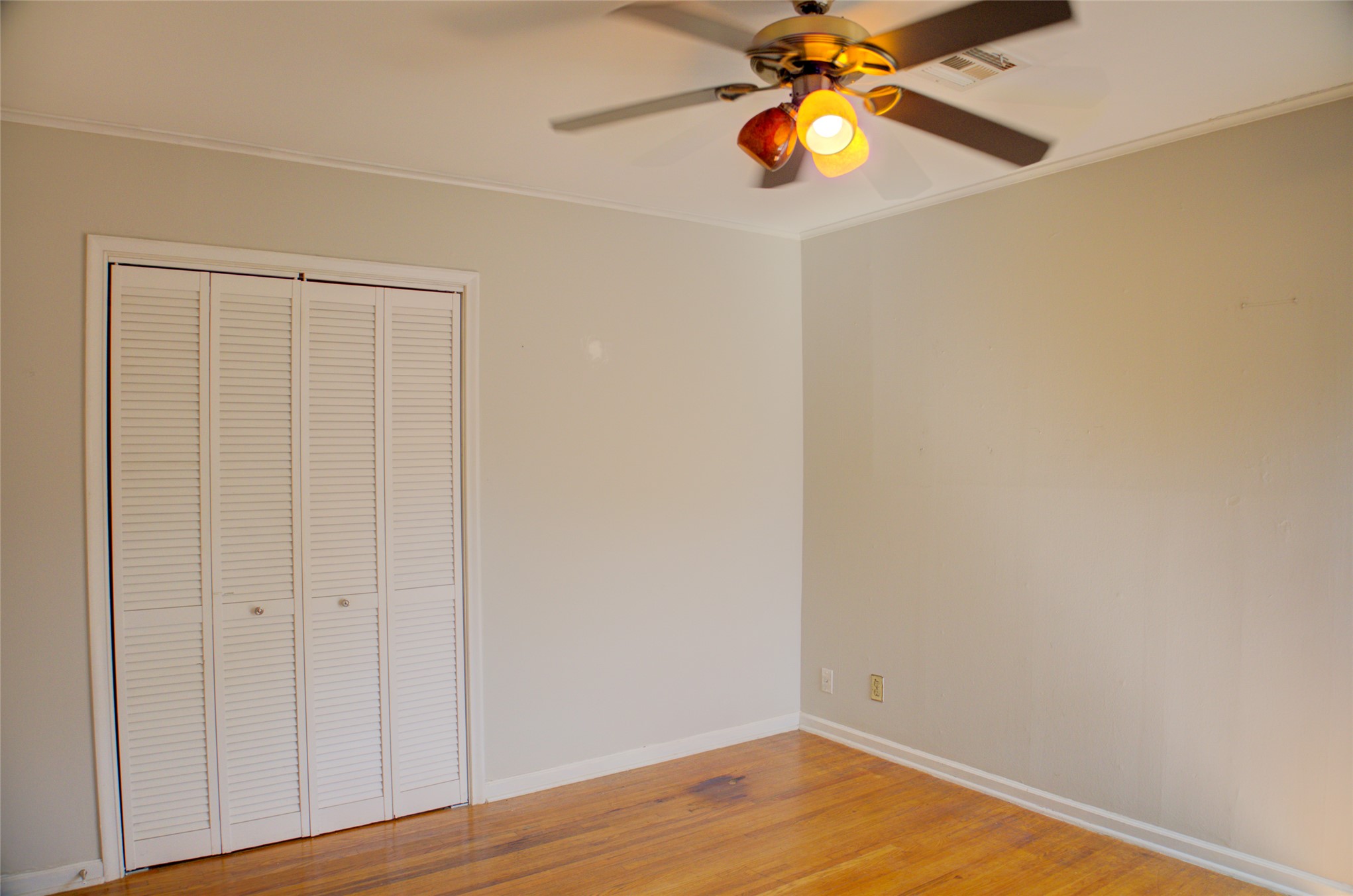 4221 E 25th Place E Tulsa OK 74114