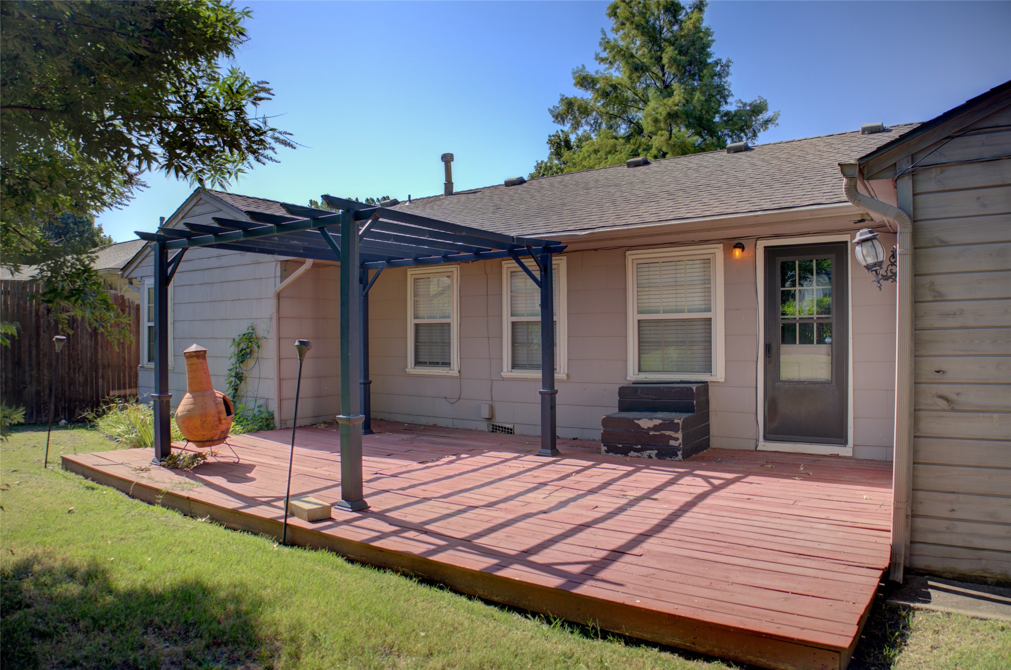 4221 E 25th Place E Tulsa OK 74114