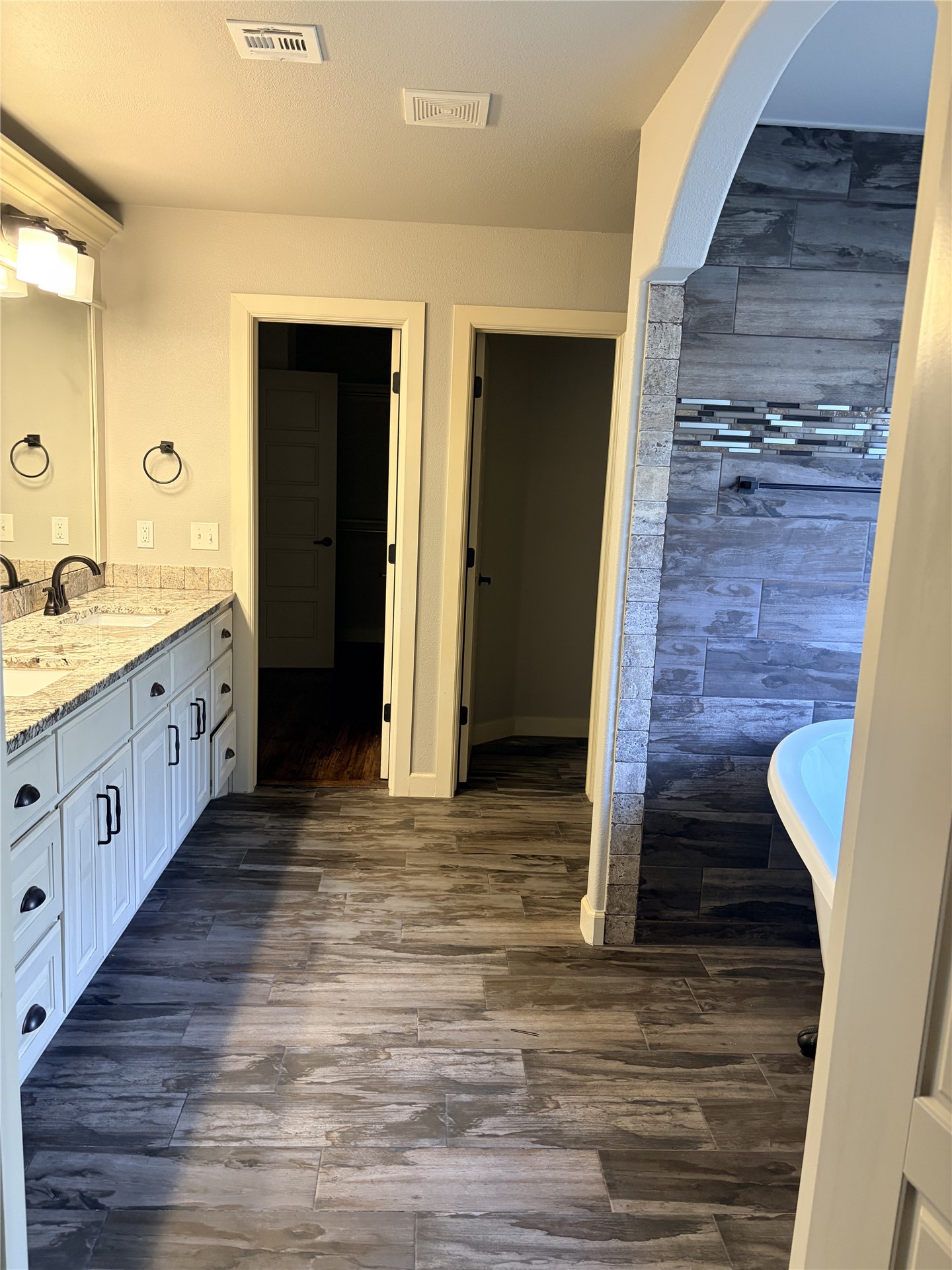 8104 N 77th Eastavenue Owasso OK 74055