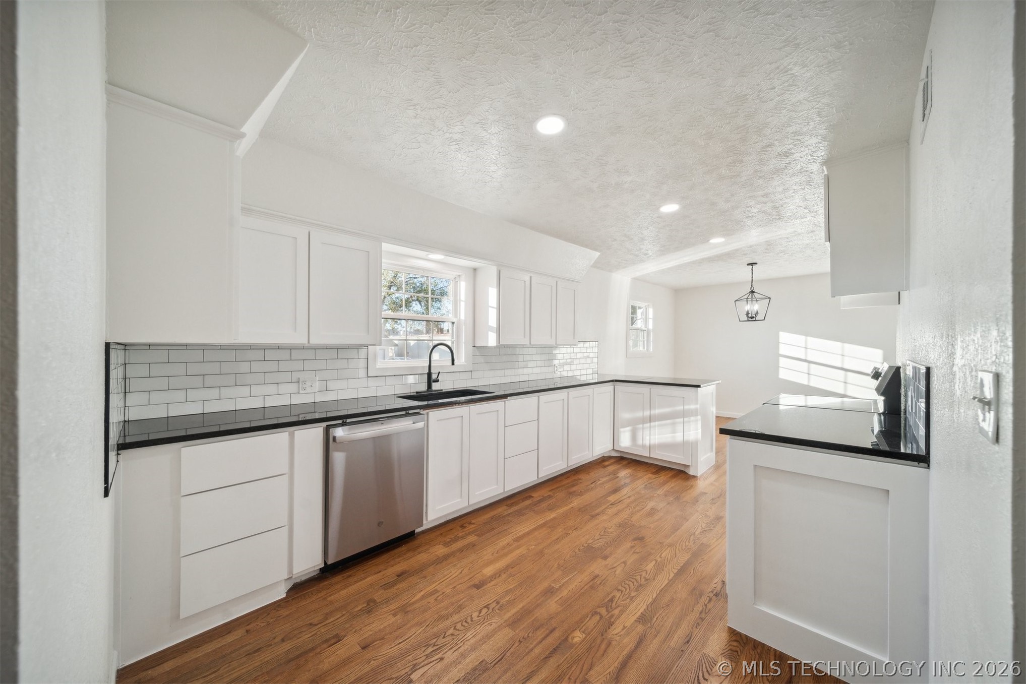 21 N Indianola Street Pryor OK 74361