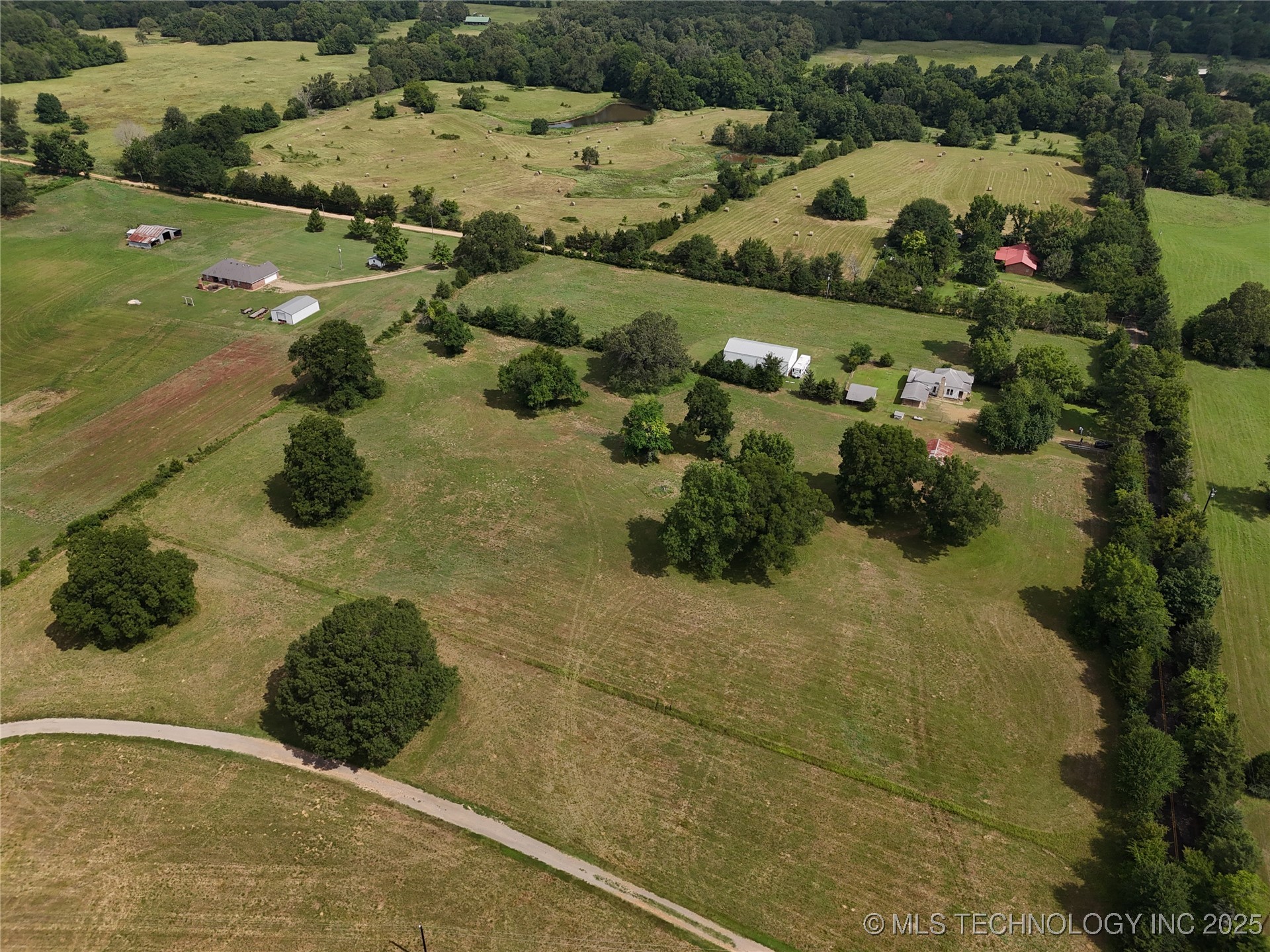 652 N 4230 Road Hugo OK 74743