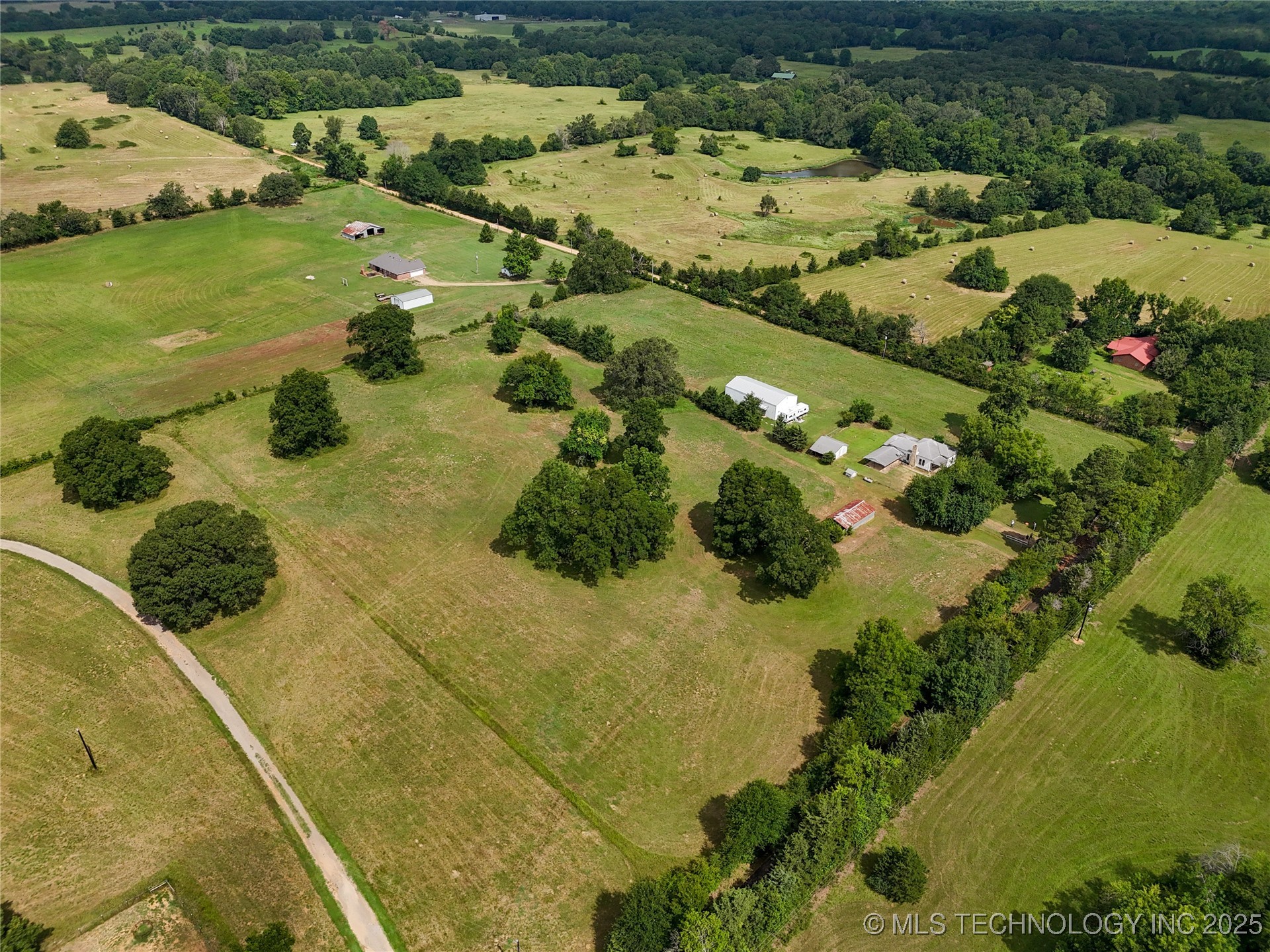 652 N 4230 Road Hugo OK 74743