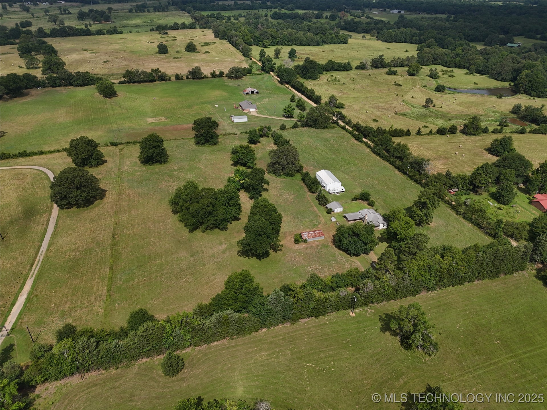 652 N 4230 Road Hugo OK 74743