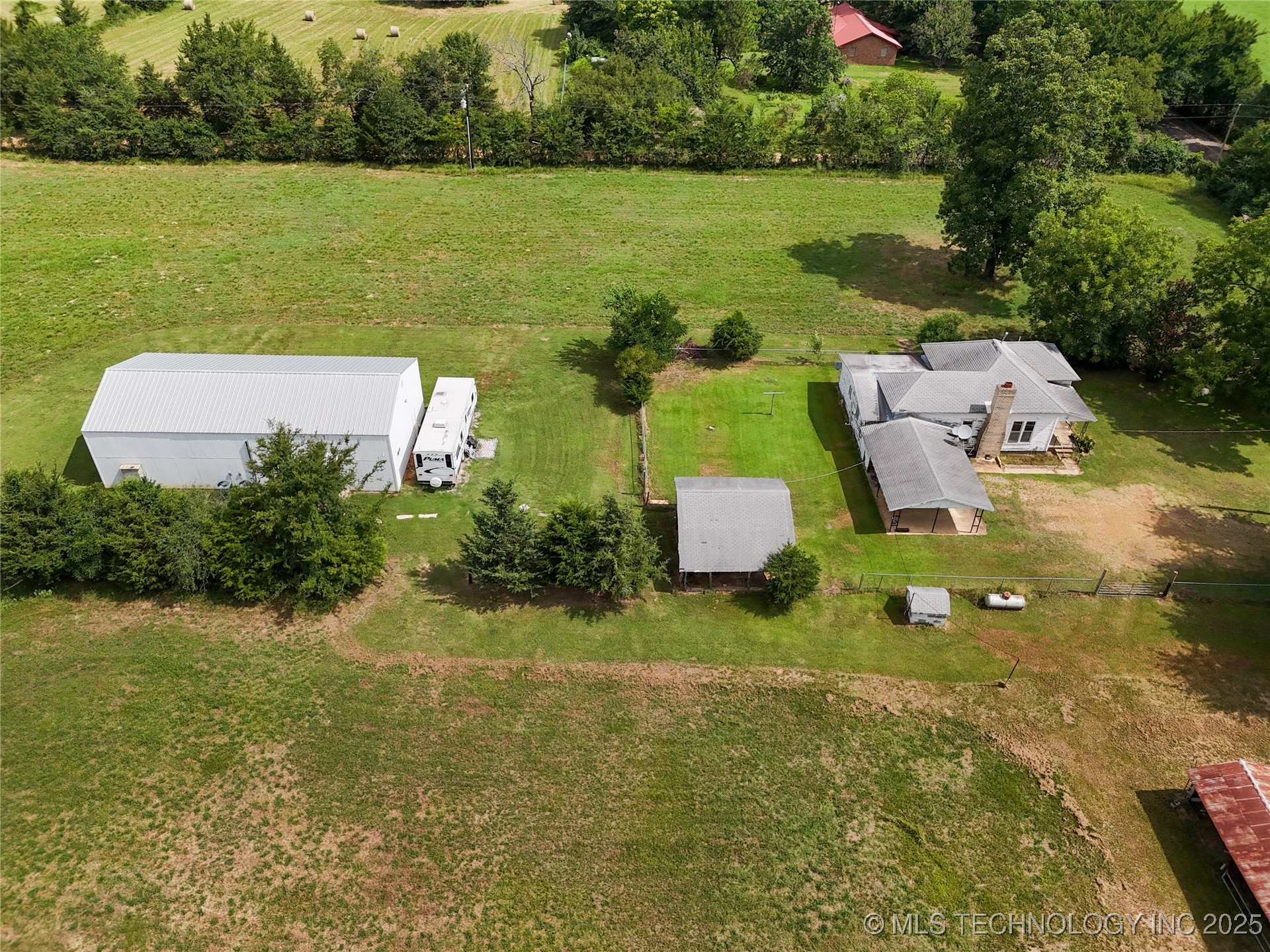 652 N 4230 Road Hugo OK 74743