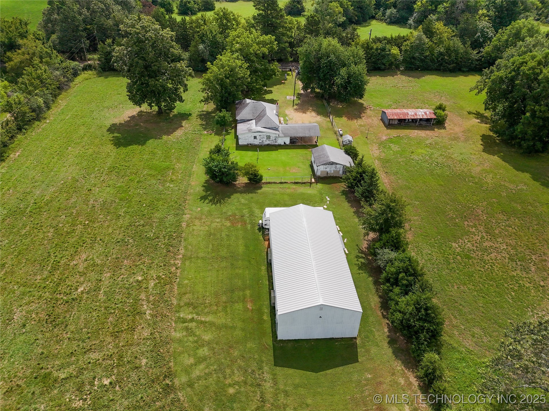 652 N 4230 Road Hugo OK 74743