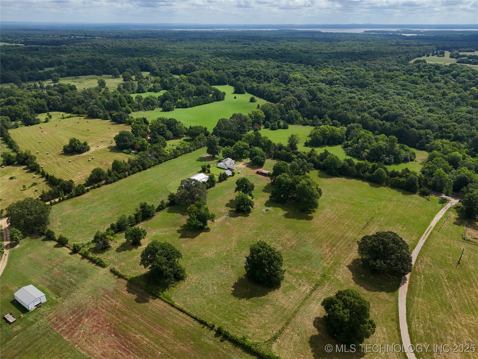 652 N 4230 Road Hugo OK 74743