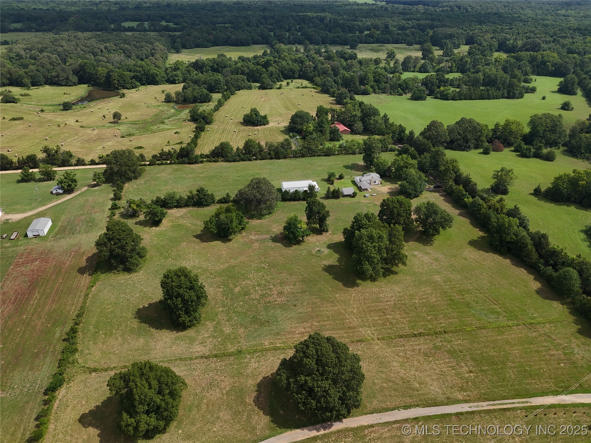 652 N 4230 Road Hugo OK 74743