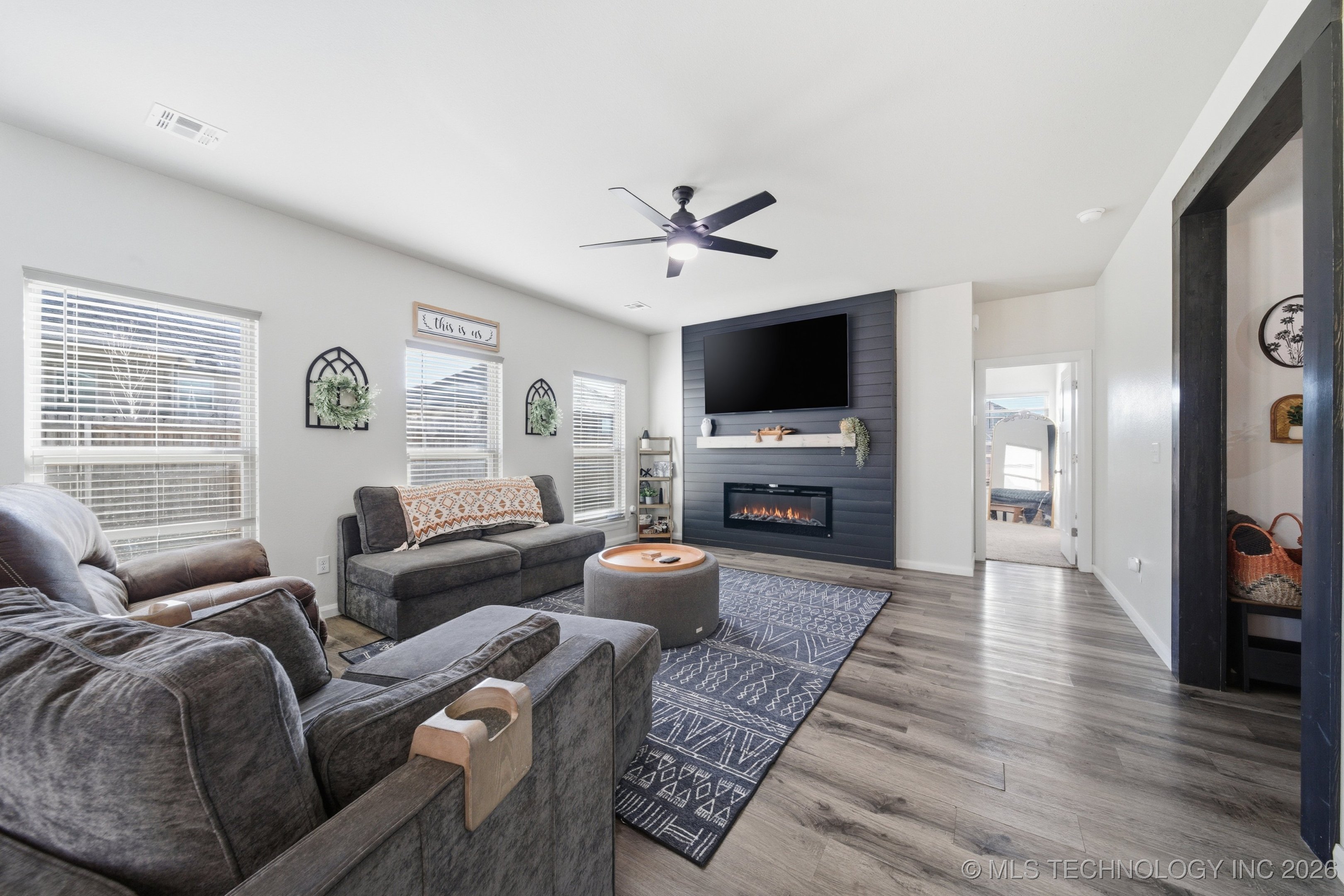 215 W 52nd Street Sand Springs OK 74063