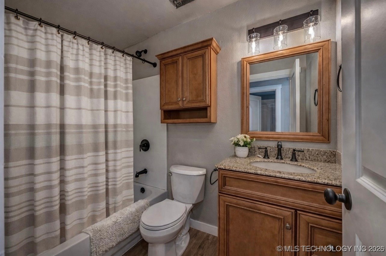 504 E Paul Allen OK 74825