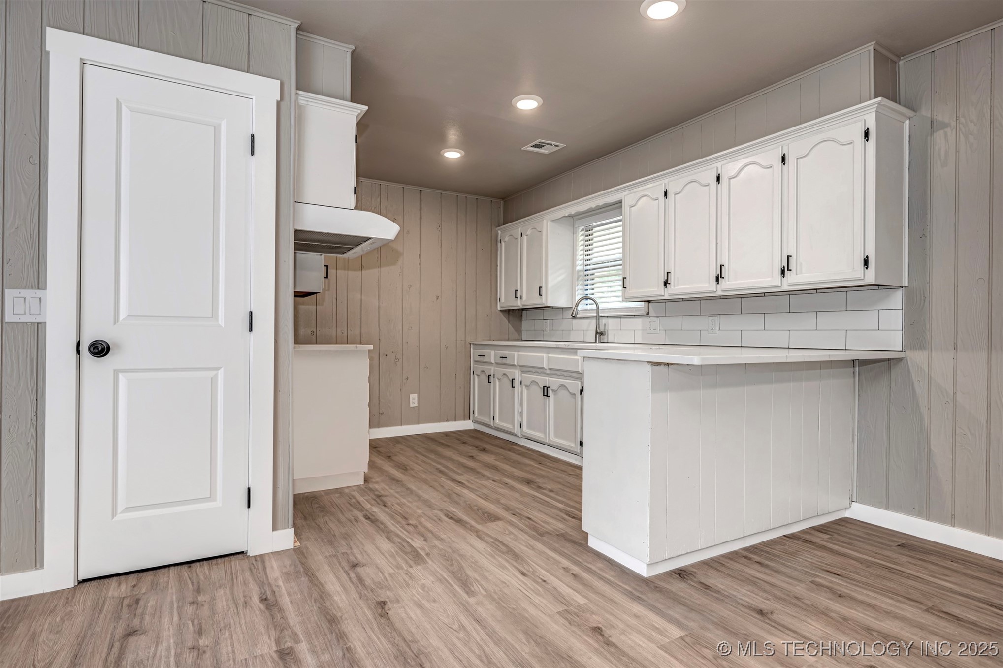 504 E Paul Allen OK 74825