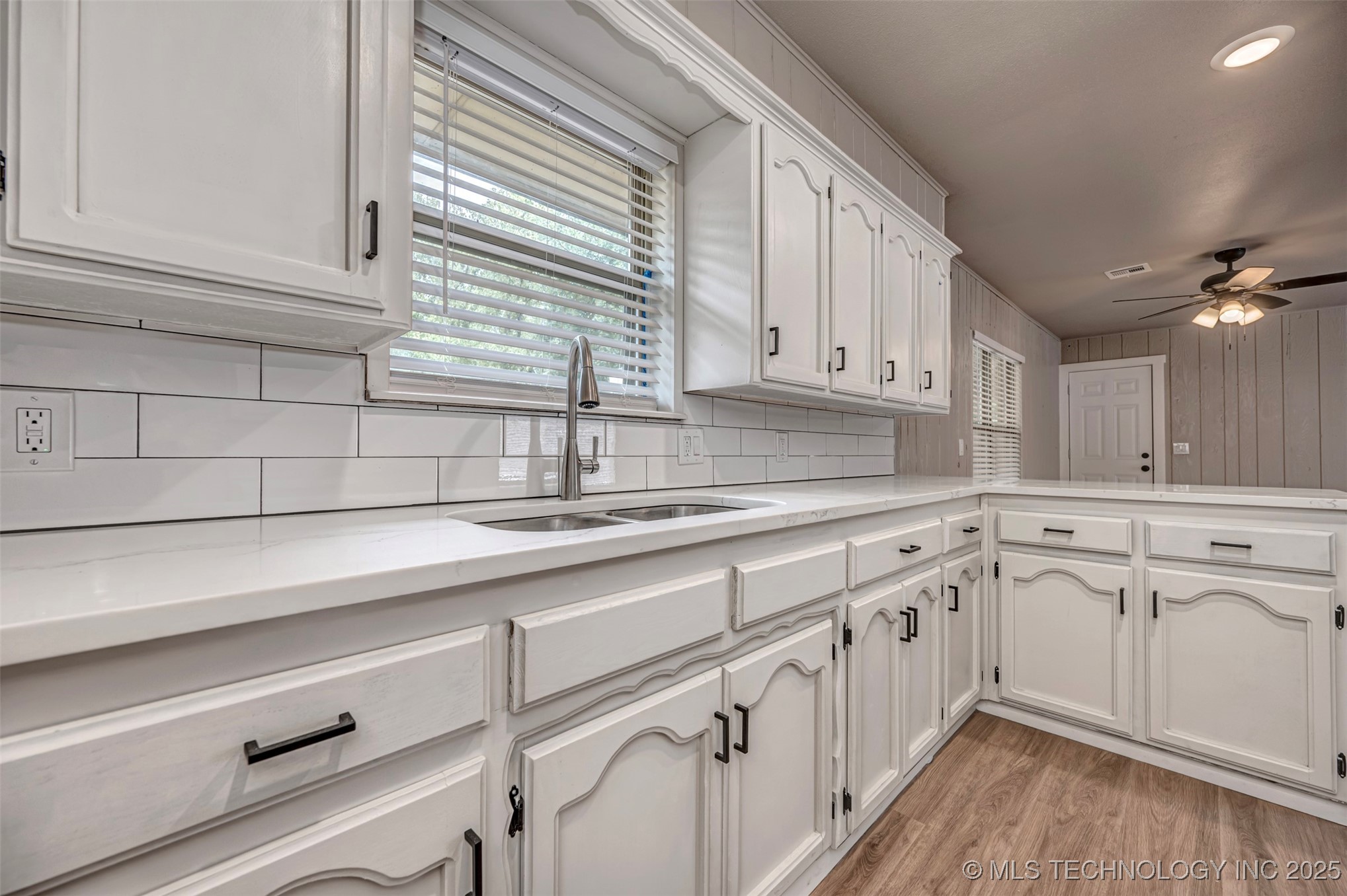 504 E Paul Allen OK 74825