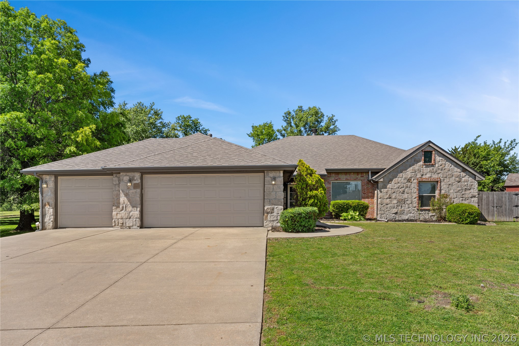 1257 East Drive Bartlesville OK 74006