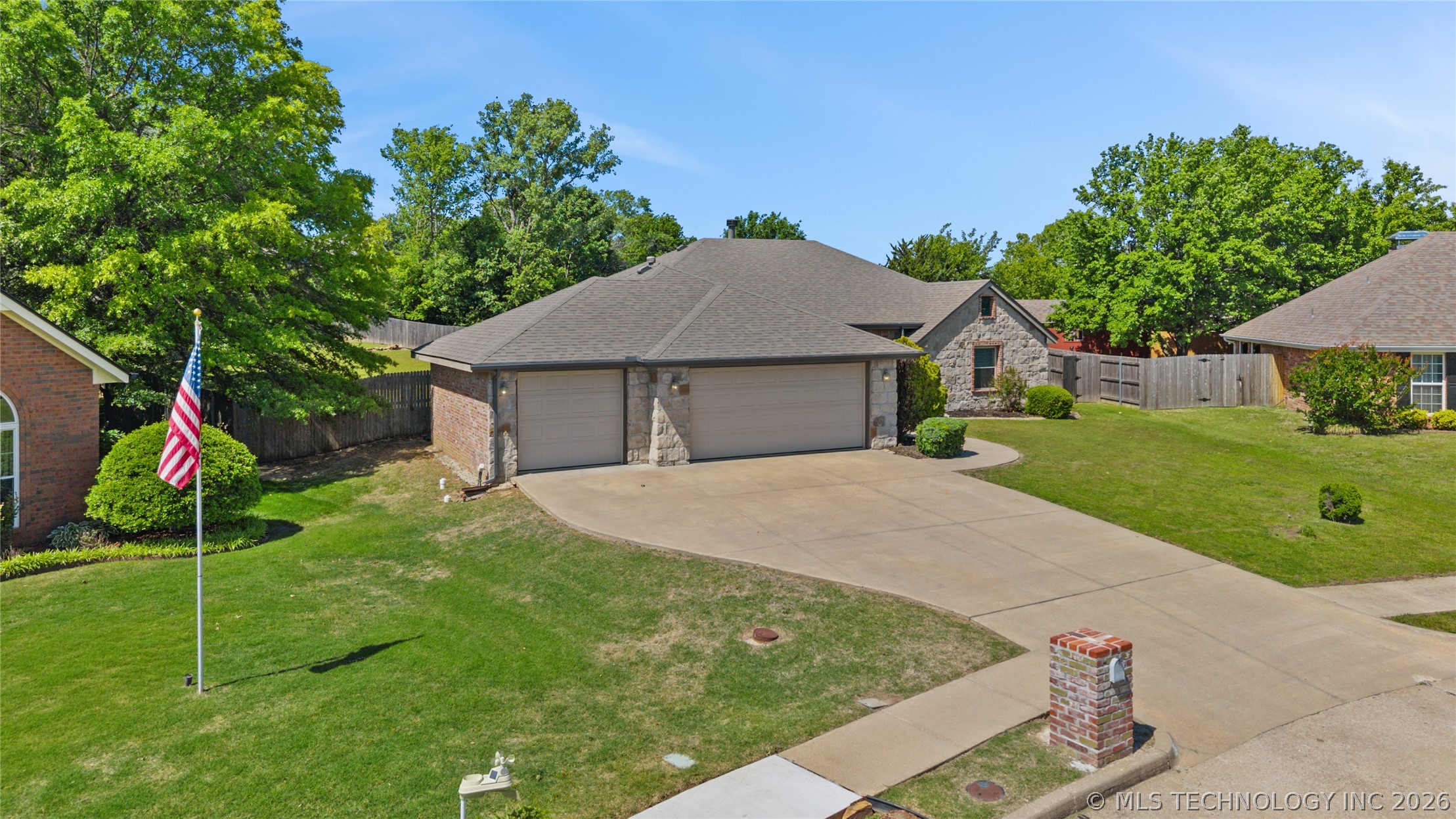 1257 East Drive Bartlesville OK 74006
