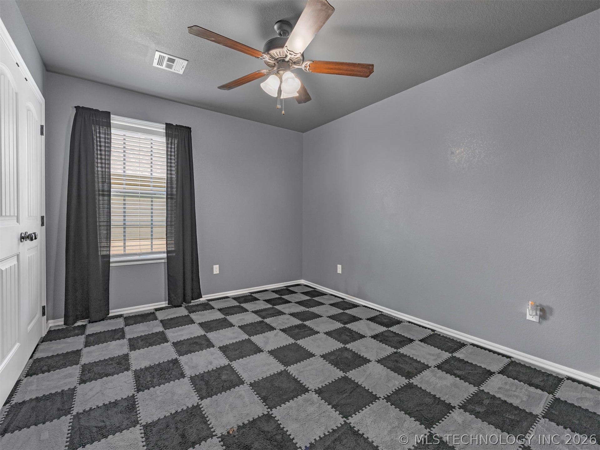 522 S Muskogee Avenue Claremore OK 74017