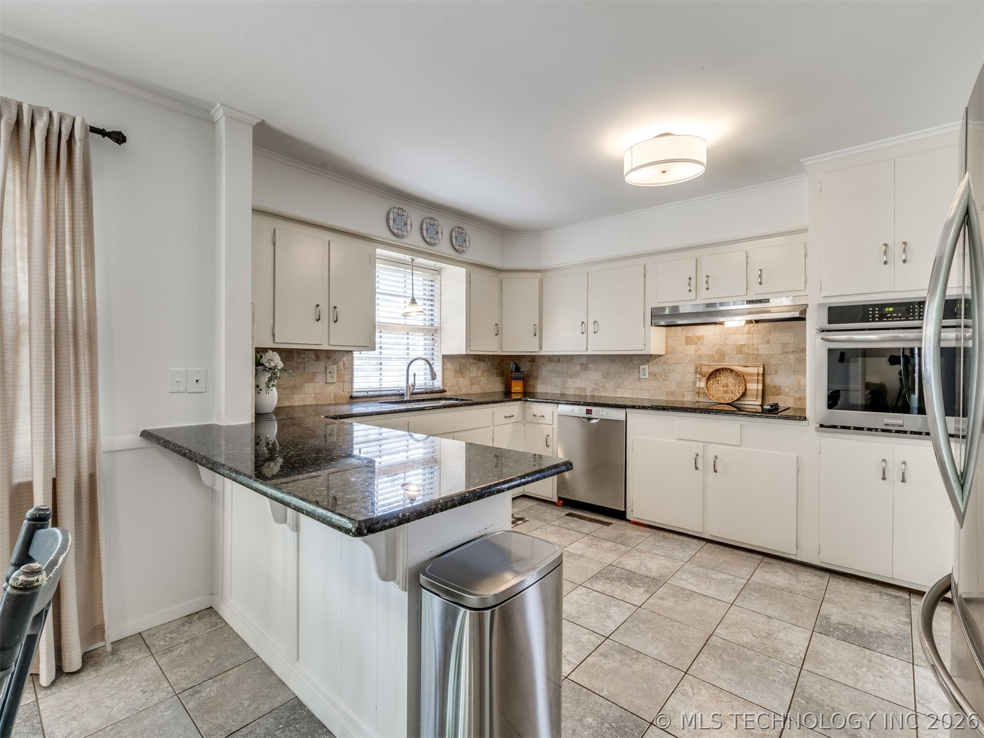 4022 E 52nd Place Tulsa OK 74135
